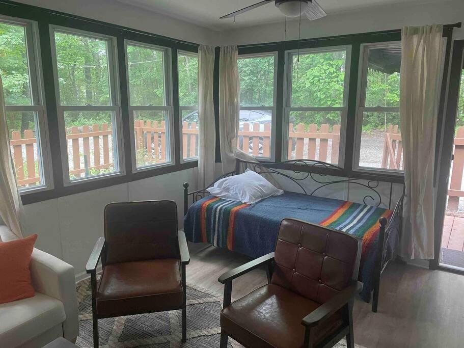 Black Cabin Getaway In Woods I Valpo Valparaiso Luaran gambar